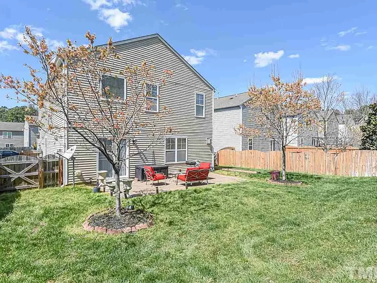2304 Ferdinand Dr — Photo 26