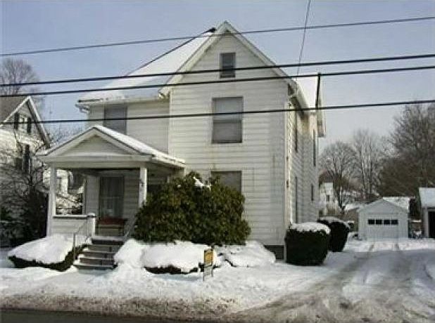 1st image of 52 Columbia Ave