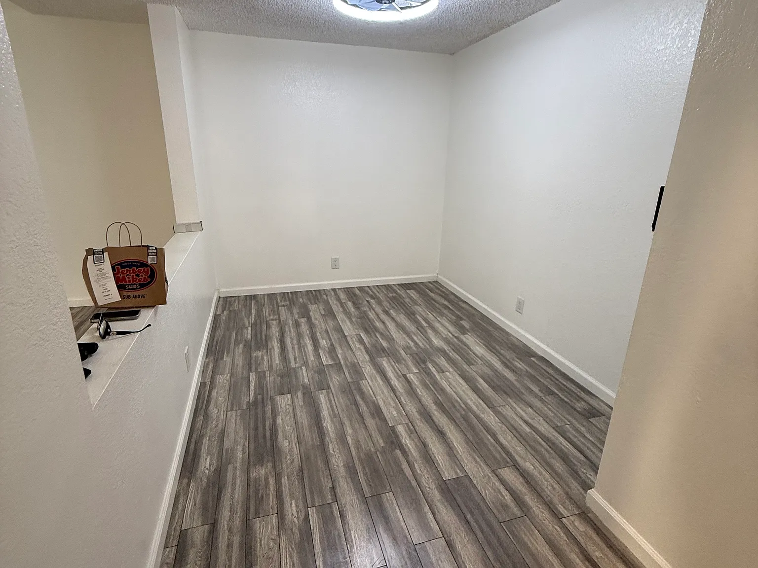2 bed, 1.5 bath, 1125 sqft, $2,899 — Photo 4