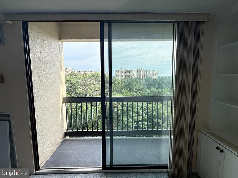 6300 Stevenson Ave #1113 — Photo 7