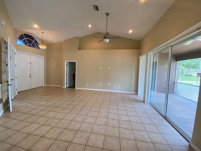4110 Polynesia Rd — Photo 6