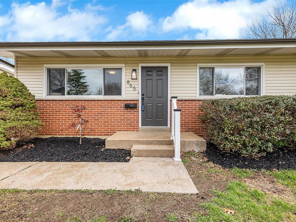 1st image of 865 Bellarmine Ln
