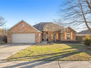 3547 W Sweetgrass Rd, Fayetteville, AR 72704