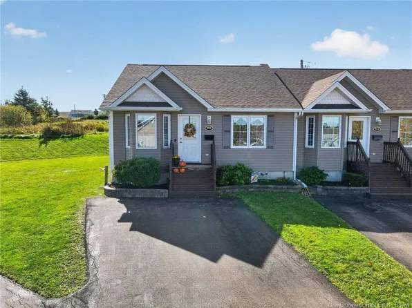 155 Kettle Creek Ct, Riverview, NB E1B 0C1