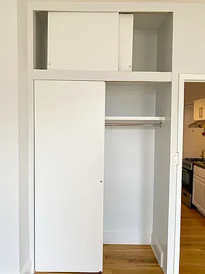 Rented by Waverly Realty Associates | media 22