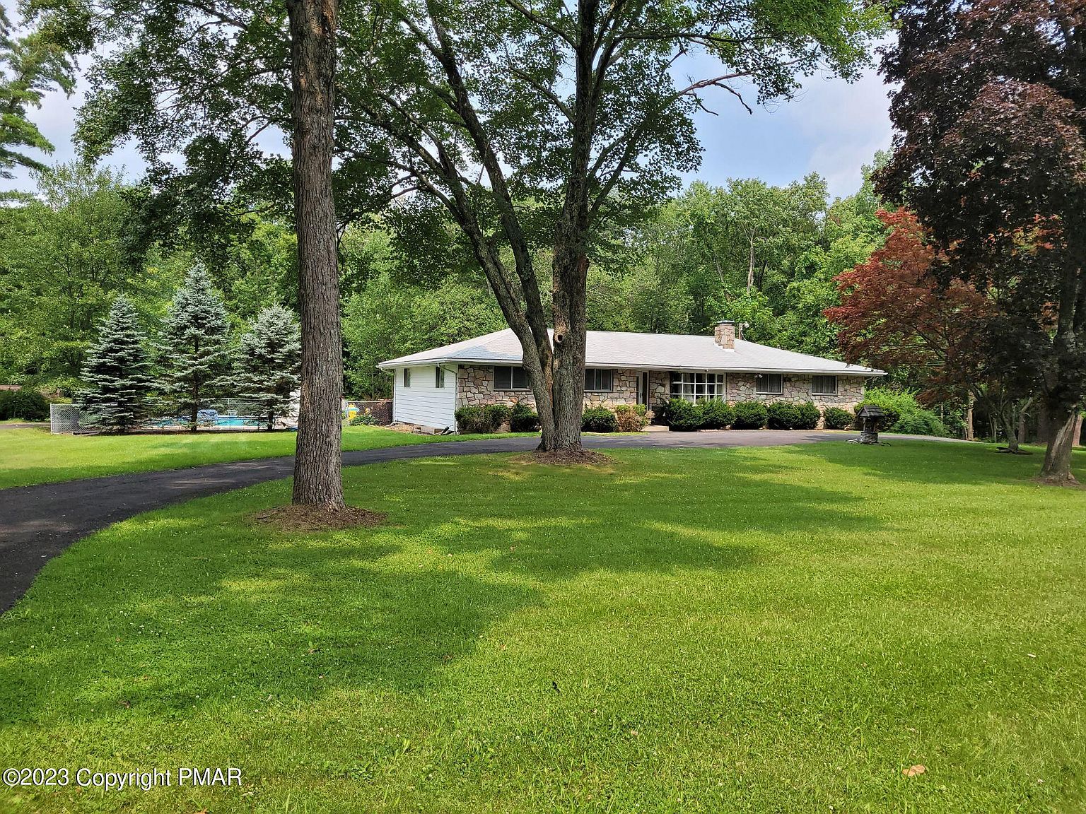 391 Laurel Lake Rd, Bartonsville, PA 18321 Zillow