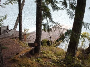 2850 W Cushman Ridge Dr, Hoodsport, WA 98548