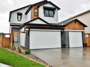 470 E Bluebell Ln W, Lethbridge, AB T1J 5S4