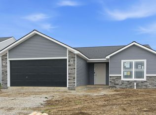 5185 Mountain Sky Cv, Fort Wayne, IN 46818