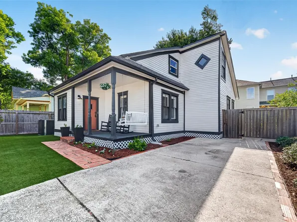 904 Arlington St, Houston, TX 77008