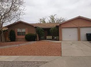 7712 Buckboard Ave NE, Albuquerque, NM 87109
