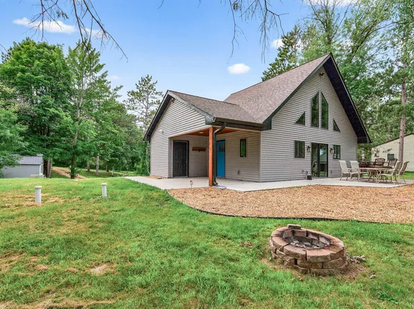 342 Paulsen Lake Ct, Osceola, WI 54020