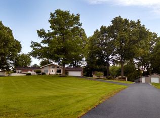 784 Burketown Rd, Weyers Cave, VA 24486