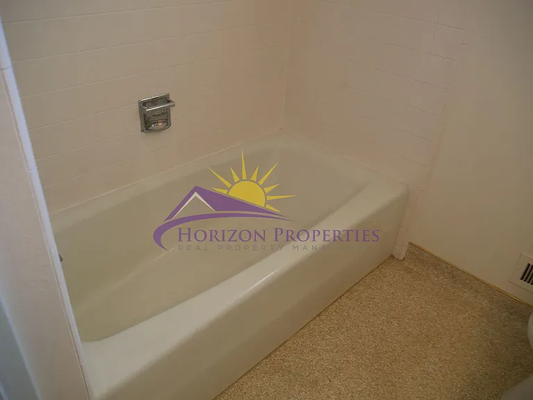 6319 Saint James Dr — Photo 19