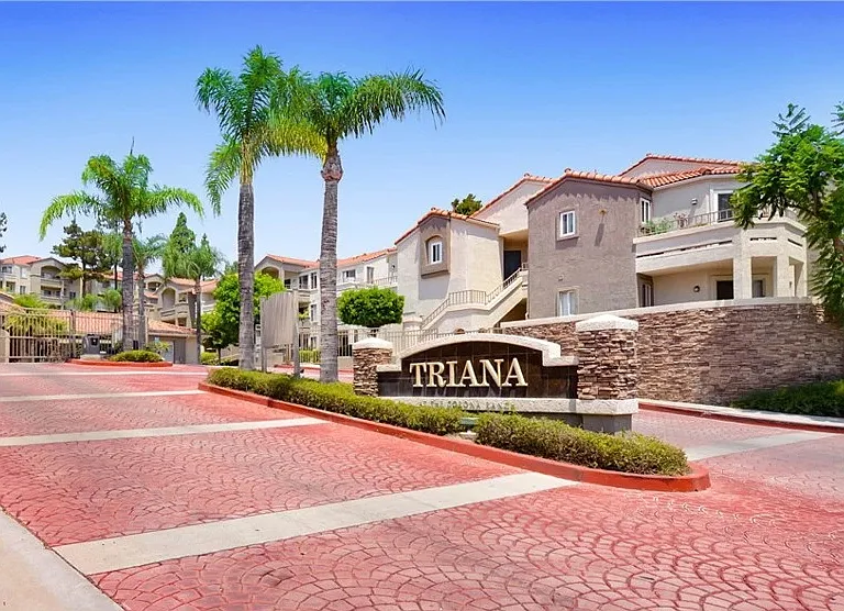 1015 Vista Del Cerro Dr #101 — Photo 2