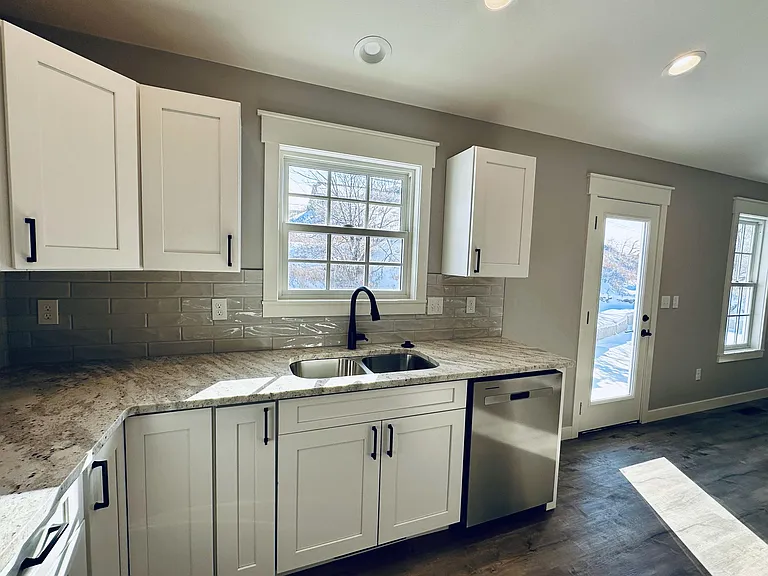 Kitchen 1