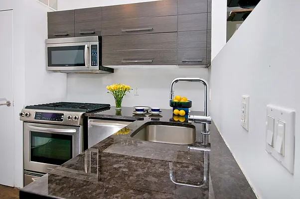 Rented by NOVO | media 44