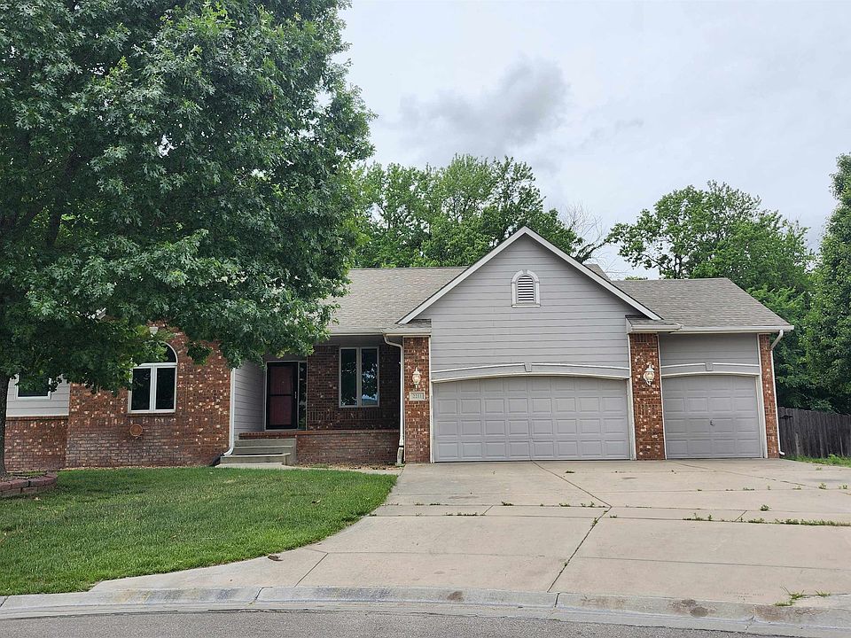 1st image of 2211 S Glenhurst Ct