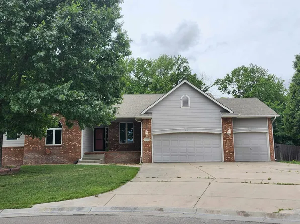 2211 S Glenhurst Ct, Andover, KS 67002