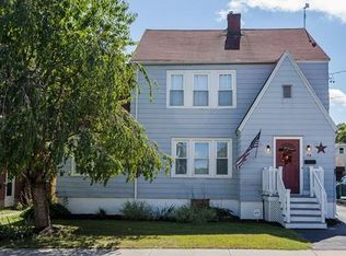 54 W Glen St, Holyoke, MA 01040