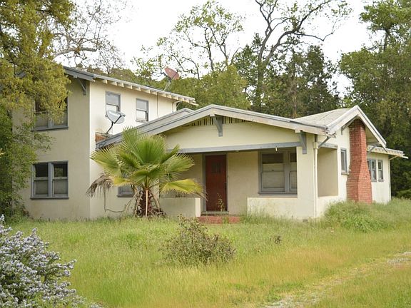 2nd image of 15240 Oak Glen Ave