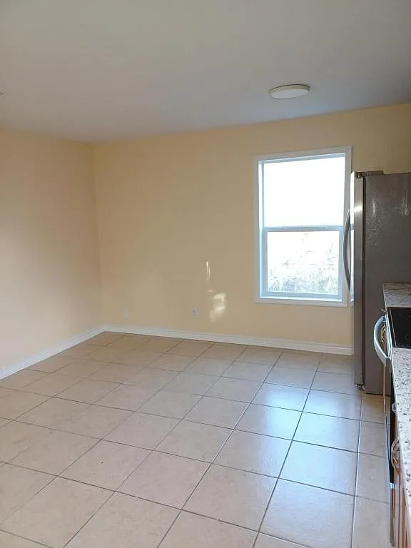 730 Aransas Ave — Photo 2