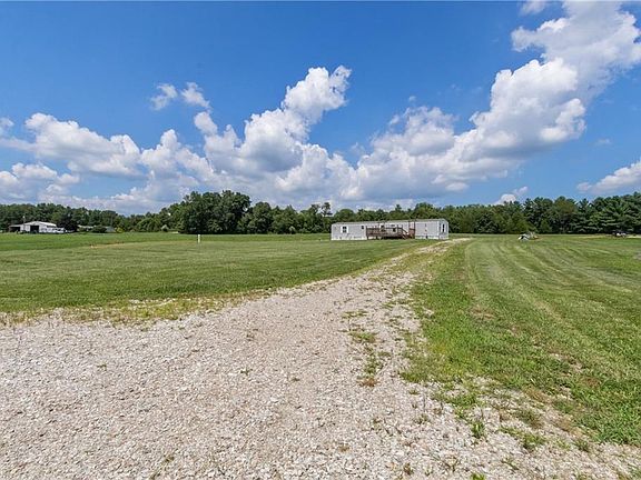 2nd image of 8171 State Road 135 S