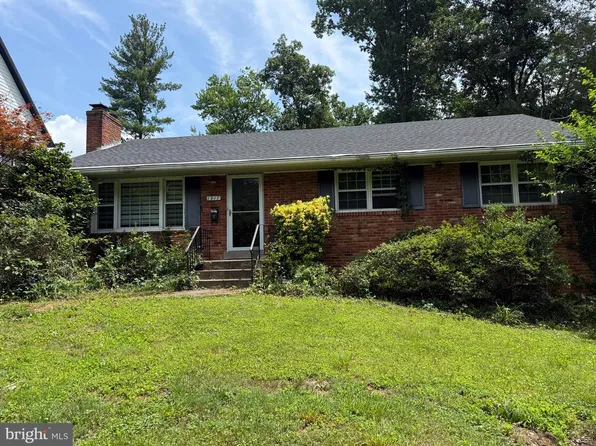 1917 Great Falls St, Mc Lean, VA 22101