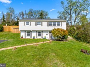 6515 Carriage Dr, Alexandria, VA 22310