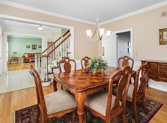 4th image of 657 Westledge Ct