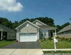 26 Mimi Rd photo 1