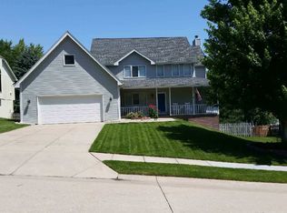 14922 Karen St, Omaha, NE 68137