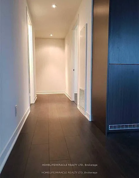 88 Harbour St #5204 — Photo 4