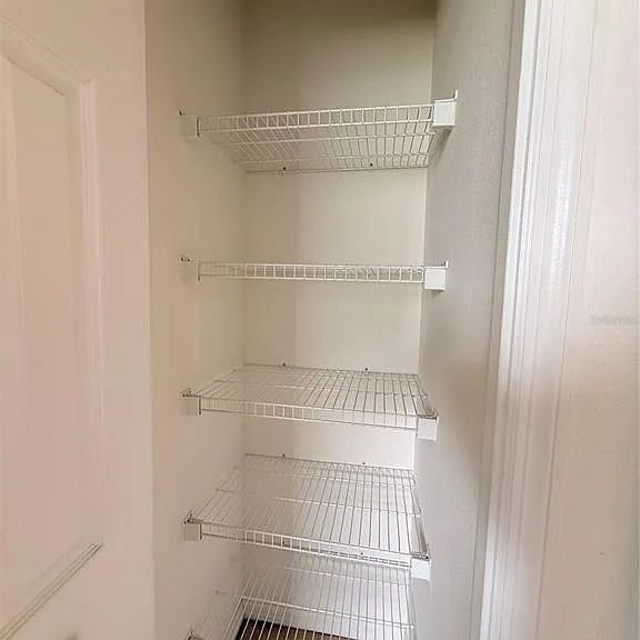 3010 Victoria Dr — Photo 38