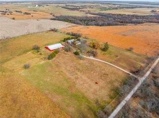 144 N 1150th Rd, Berryton, KS 66409