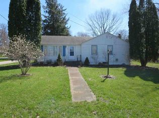 122 W Pershing St, Stillman Valley, IL 61084