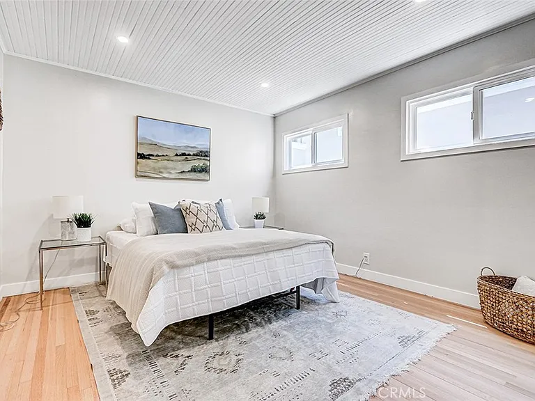 216 Monterey Blvd — Photo 20