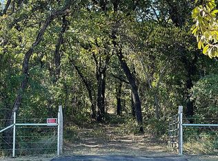 405 Crawford Rd, Argyle, TX 76226