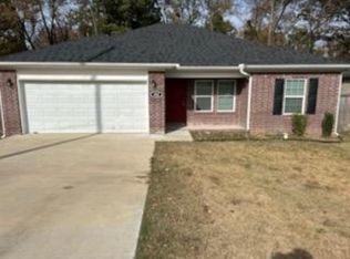 402 W Cherry St, Cabot, AR 72023