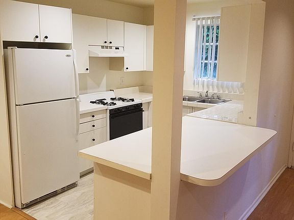 5th image of 8863 Alcott St APT 2