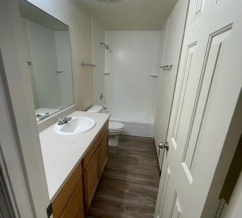 3rd image of 2842 Mount Baker Pass Ave #4
