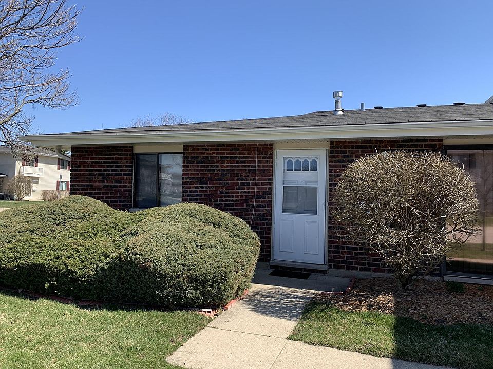 1st image of 1320 Yarmouth Ct #1320