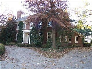 1st image of 850 McMeekin Pl