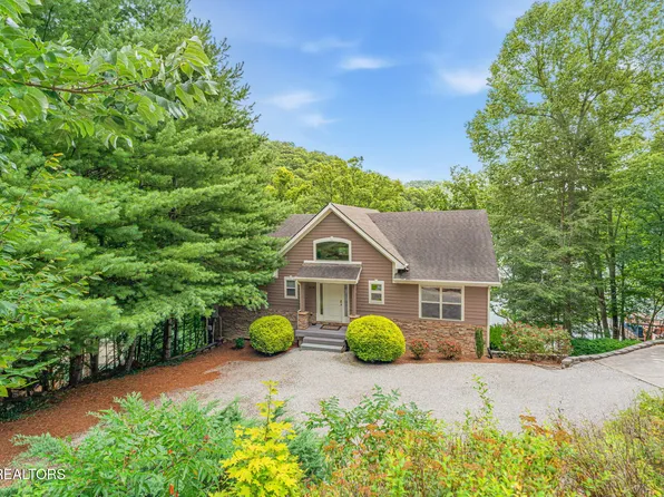 678 Waterfront Trl, La Follette, TN 37766
