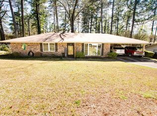 927 Kenwood St, El Dorado, AR 71730