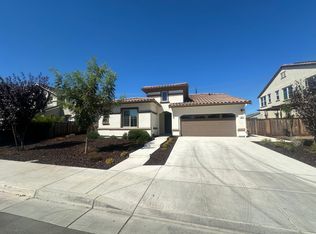 849 Cherry Blossom Ln, Tracy, CA 95377