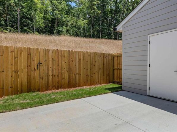 119 Chateau Dr #119, Rome, GA 30161