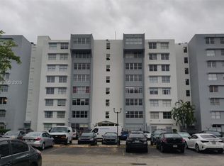9001 SW 77th Ave APT C606, Miami, FL 33156