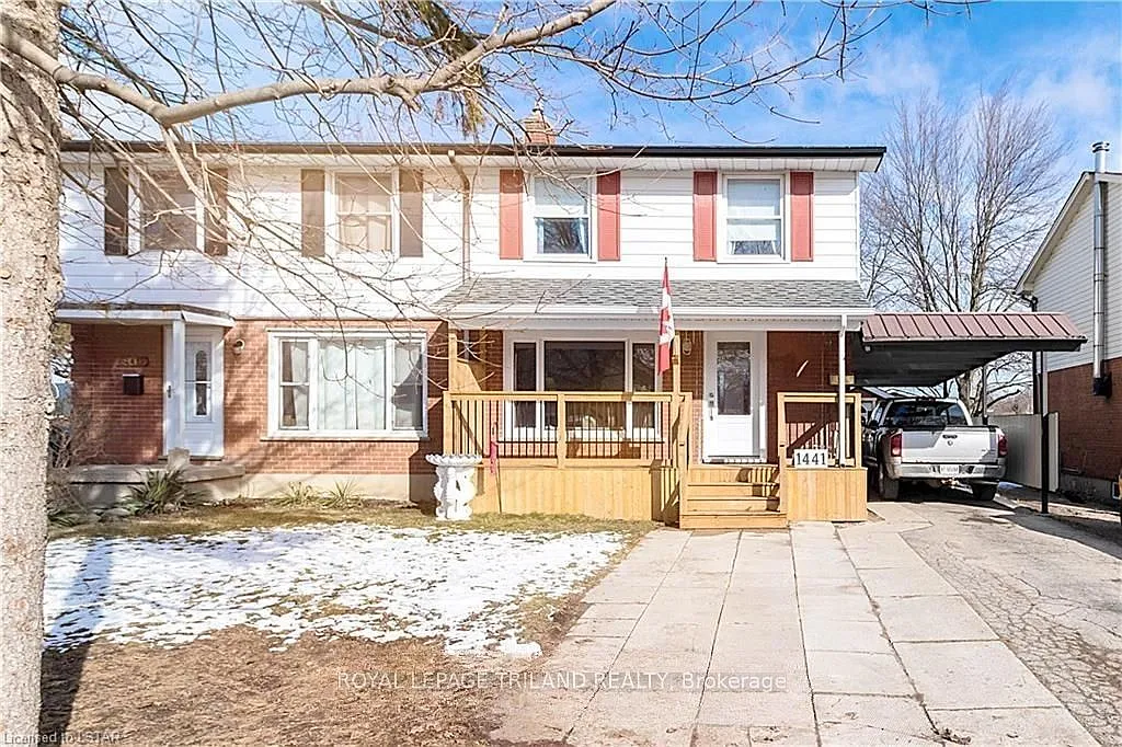 3 bed, $2,400 — Photo 1