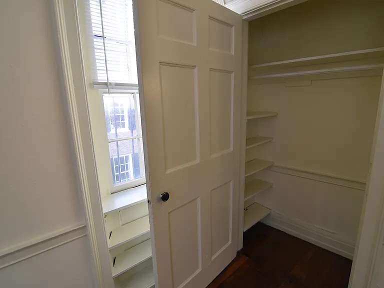 27 Anderson St #36 — Photo 4